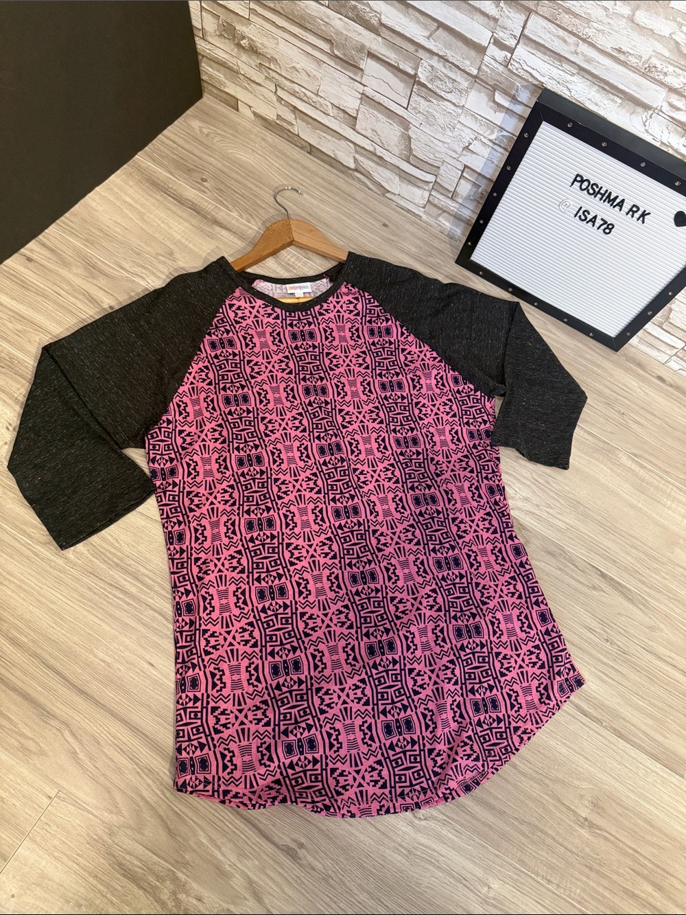 LuLaRoe XL Pink Geometric Raglan Randy Tee